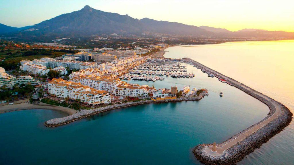 Puerto Banús Sunshine