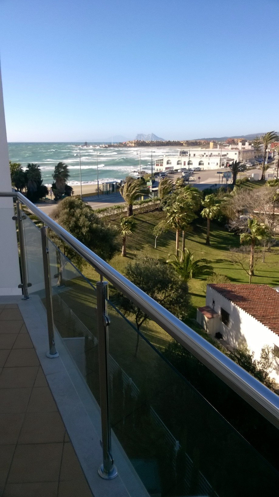 Extraordinario Apartamento con vistas panorámicas al mar en Torreguadiaro, Sotogrande