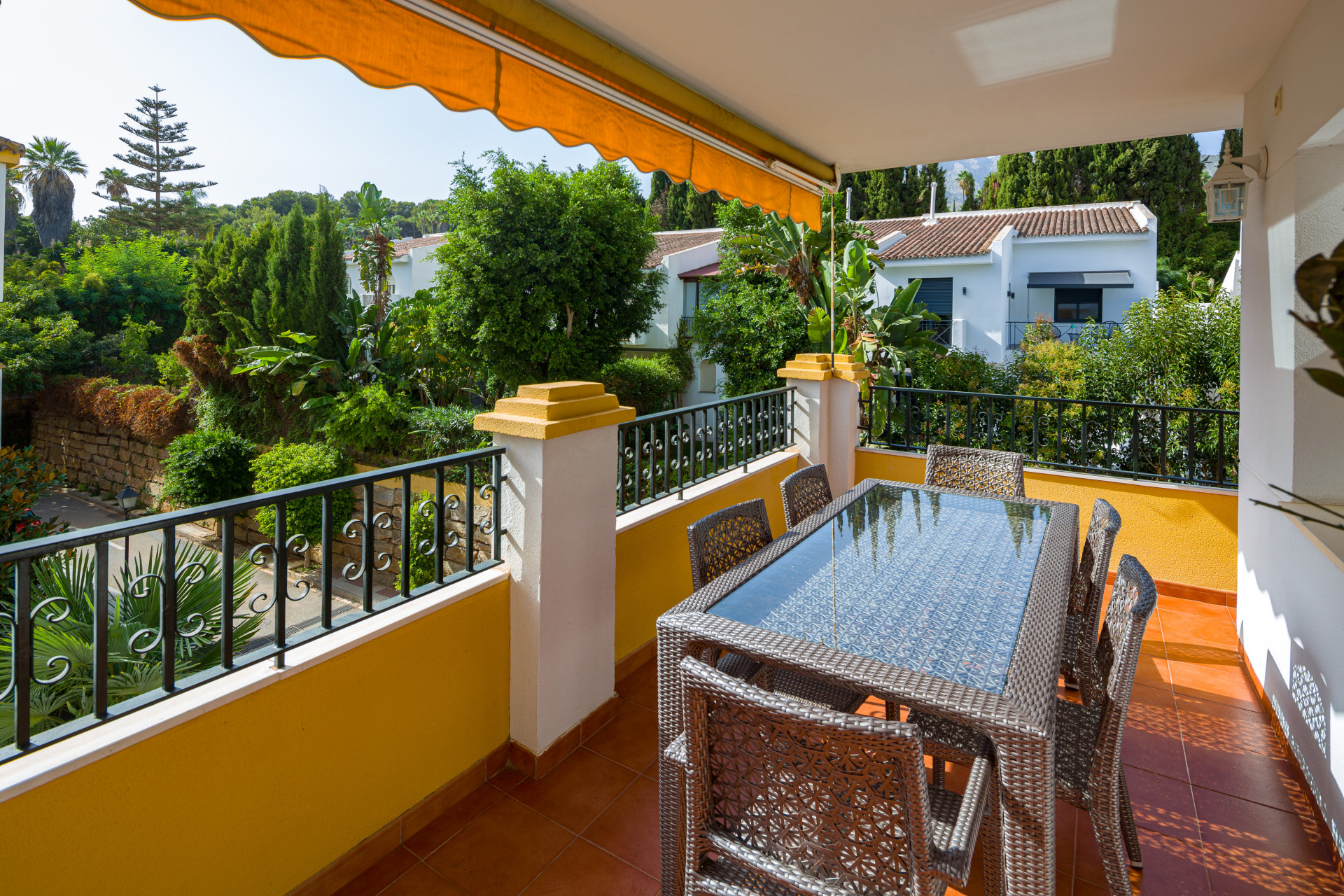 Excelente Apartamento con vistas al mar en Costa Nagüeles I, Marbella Golden Mile