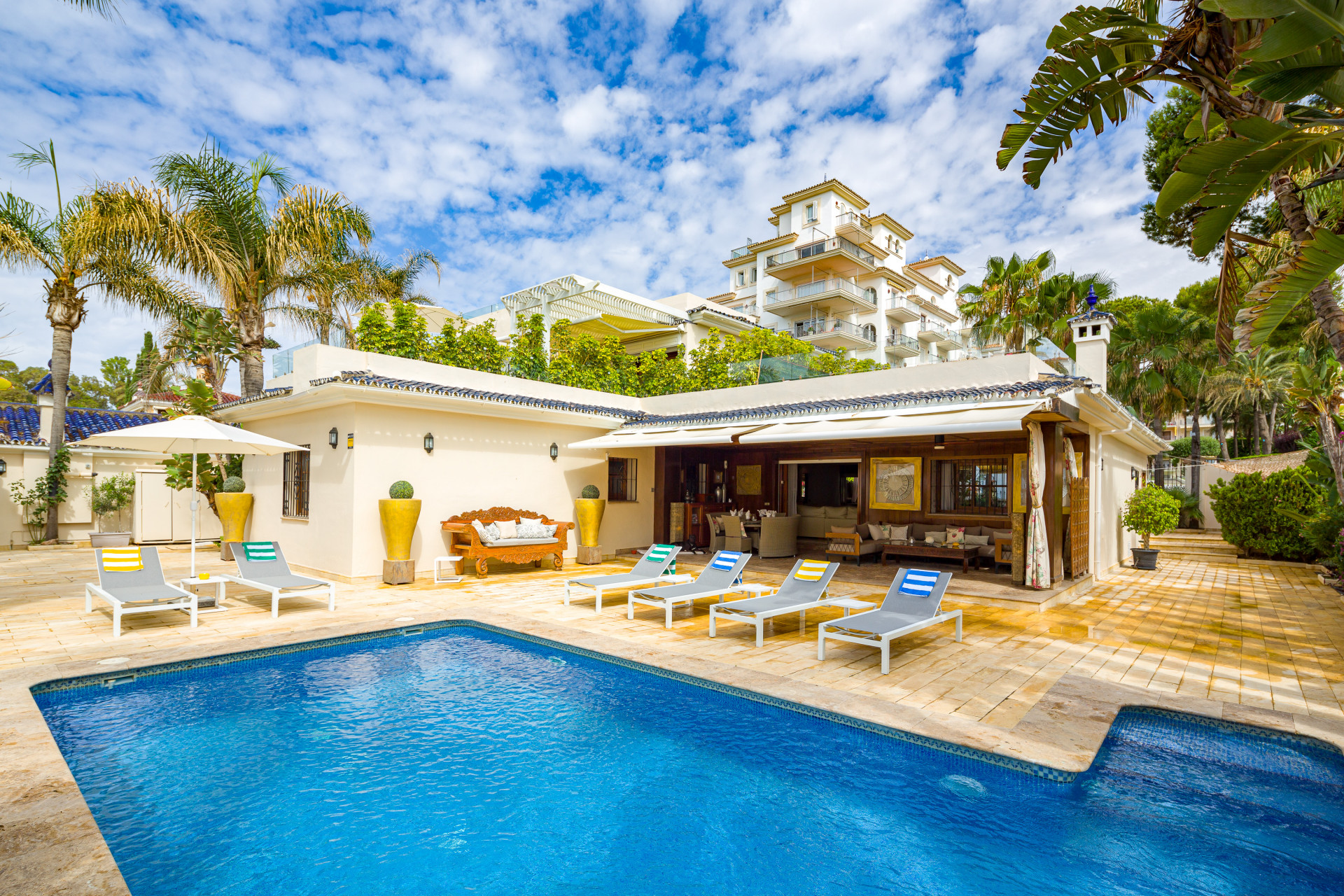 Luxury Villas Marbella, Villas in Puerto Banus & Estepona