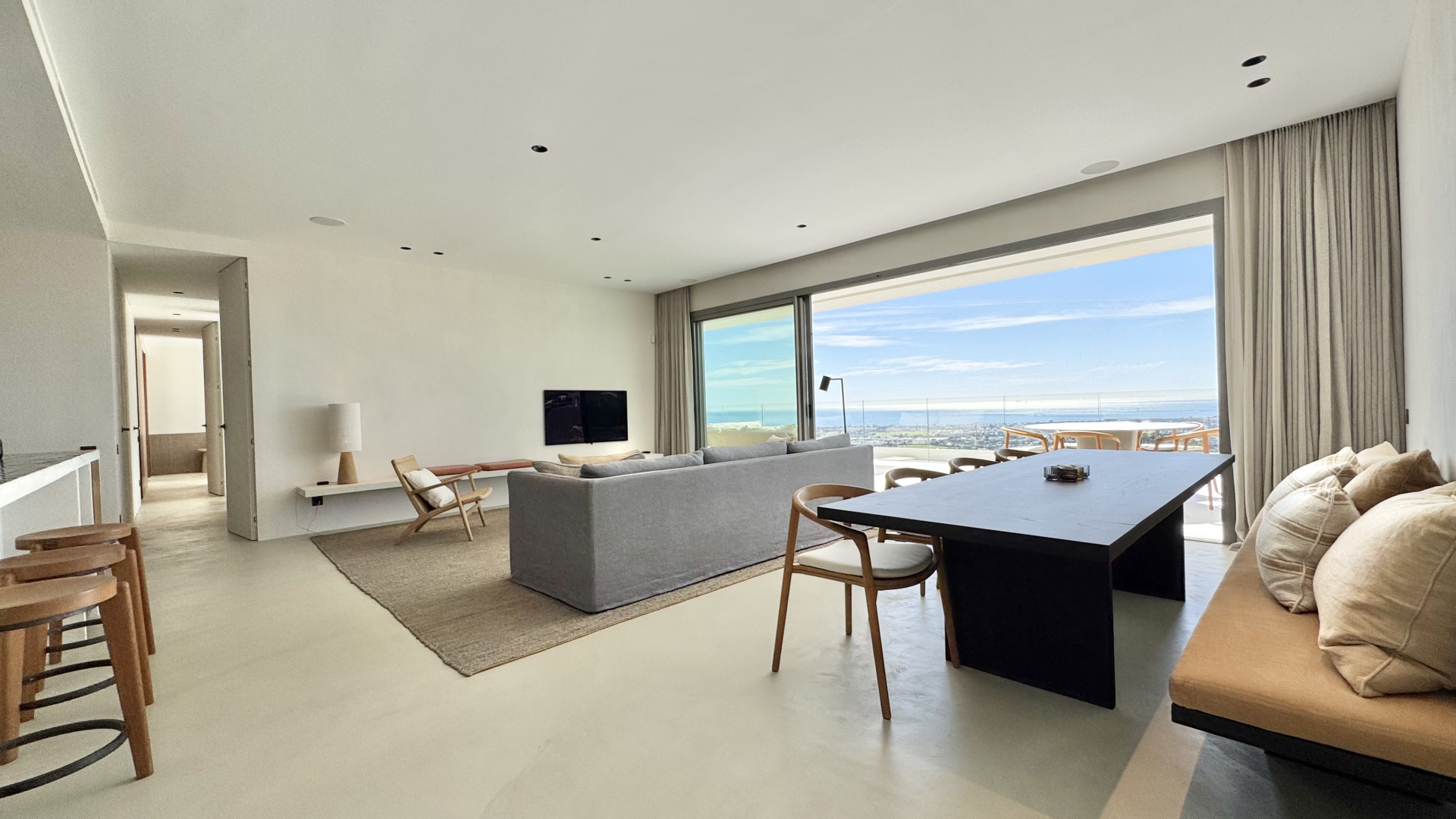 Extraordinario <b>Apartamento</b> con vistas panorámicas al mar en La Quinta, <b>Benahavis</b> - 1